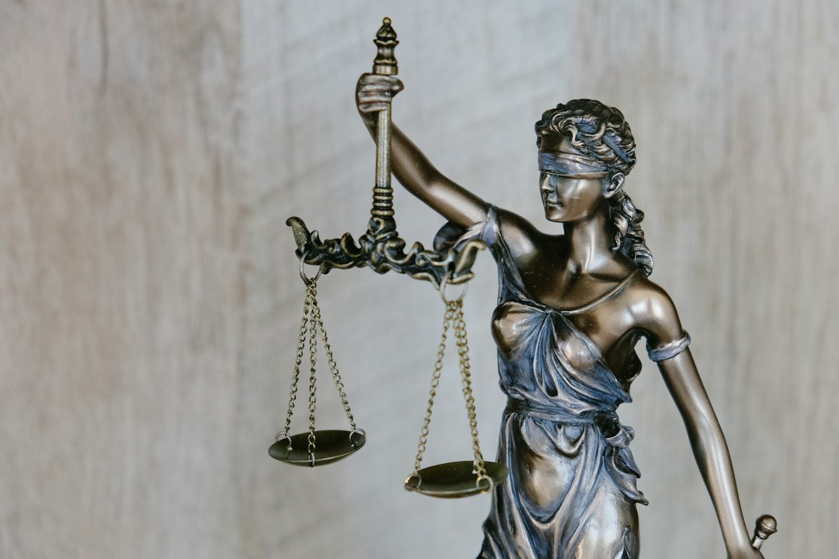 Constitutional Court Overturns Government's Tax Law on Freelance Professions